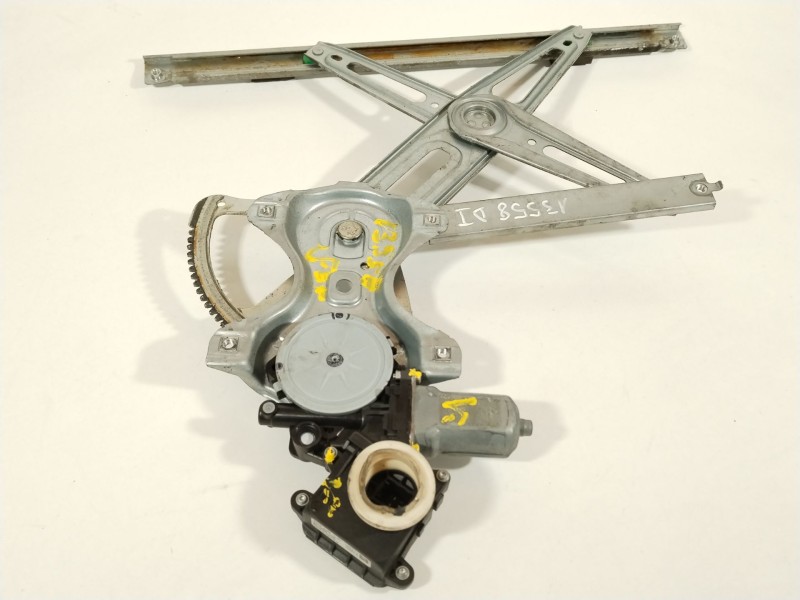 Recambio de elevalunas delantero izquierdo para toyota auris (_e15_) 1.8 hybrid (zwe150_) referencia OEM IAM 6982002330  8570202