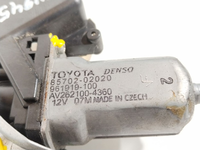 Recambio de elevalunas delantero izquierdo para toyota auris (_e15_) 1.8 hybrid (zwe150_) referencia OEM IAM 6982002330  8570202