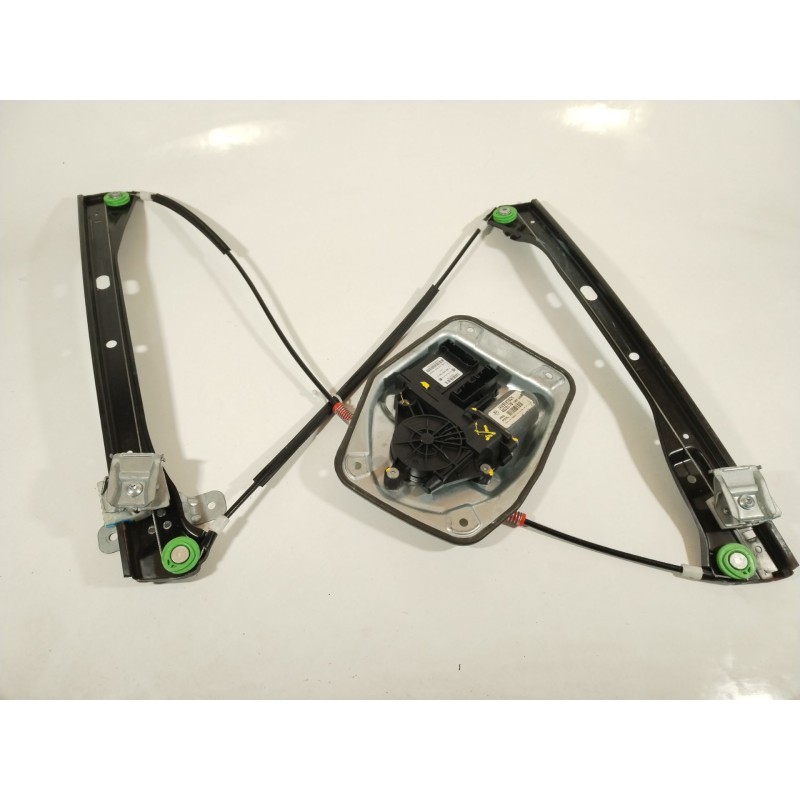 Recambio de elevalunas delantero derecho para volkswagen golf v (1k1) 1.9 tdi referencia OEM IAM 1K4837462A 1K0959792J 1K0959702