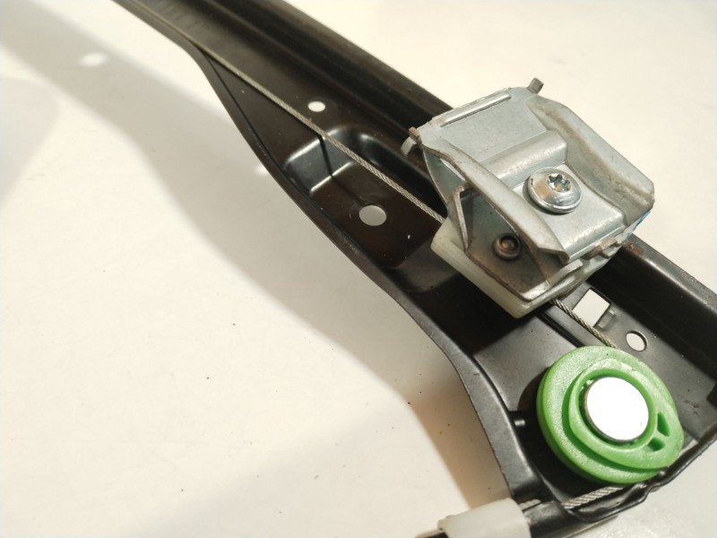 Recambio de elevalunas delantero derecho para volkswagen golf v (1k1) 1.9 tdi referencia OEM IAM 1K4837462A 1K0959792J 1K0959702