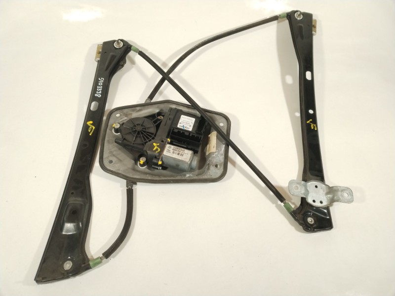 Recambio de elevalunas delantero derecho para volkswagen golf v berlina (1k1) highline referencia OEM IAM 1K3837462A 1K0959792C 