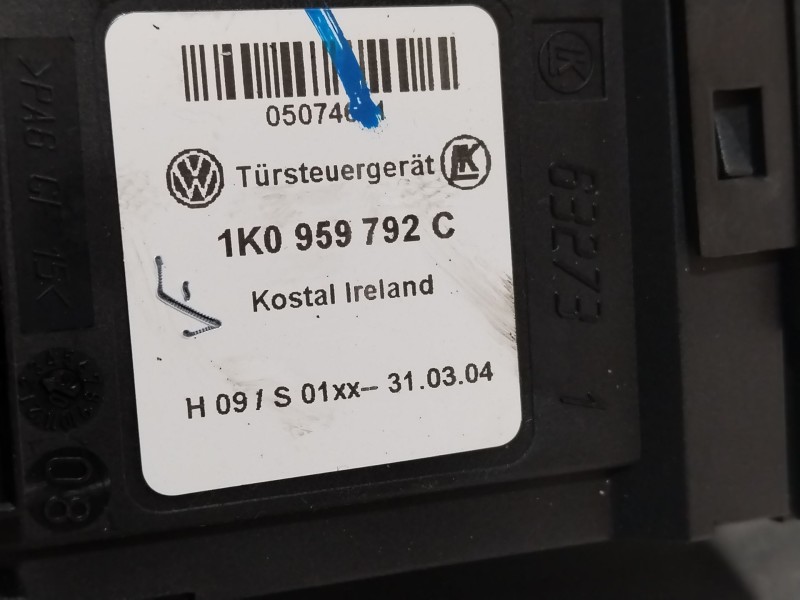 Recambio de elevalunas delantero derecho para volkswagen golf v berlina (1k1) highline referencia OEM IAM 1K3837462A 1K0959792C 