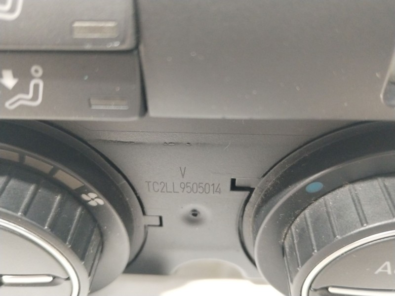 Recambio de mando climatizador para volkswagen passat berlina (3c2) advance referencia OEM IAM 3C0907044DS  