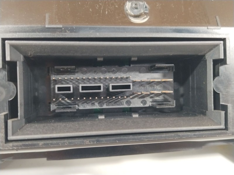 Recambio de cuadro instrumentos para volkswagen passat berlina (3c2) advance referencia OEM IAM 3C0920871E  A2C53194181