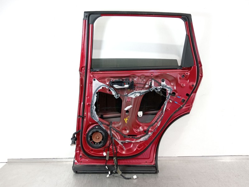 Recambio de puerta trasera derecha para honda cr-v vi hybrid referencia OEM IAM   