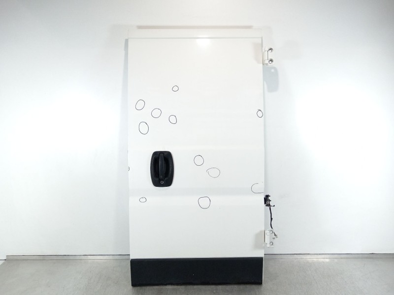 Recambio de puerta trasera derecha para peugeot boxer furgoneta 2.2 hdi 120 referencia OEM IAM 8703A5  