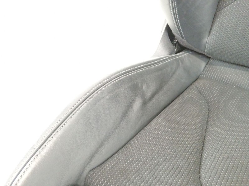 Recambio de asiento delantero derecho para audi a5 sportback (8ta) 2.0 tdi referencia OEM IAM 8K0881106S  