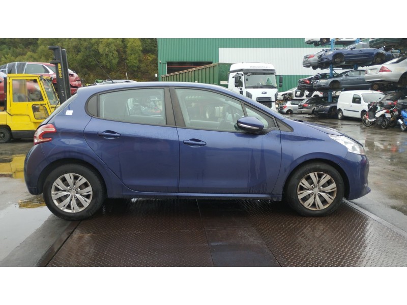 peugeot 208 i (ca_, cc_) del año 2012