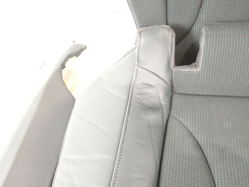 Recambio de asientos traseros para audi a5 sportback (8ta) 2.0 tdi referencia OEM IAM 8T8885375  
