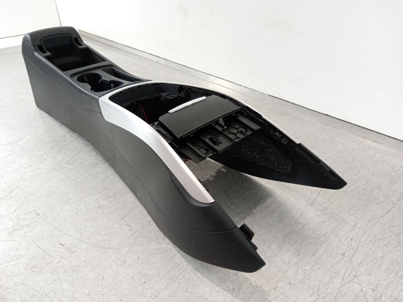 Recambio de consola central para audi a5 sportback (8ta) 2.0 tdi referencia OEM IAM 8K0863244  