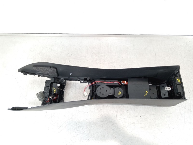 Recambio de consola central para audi a5 sportback (8ta) 2.0 tdi referencia OEM IAM 8K0863244  