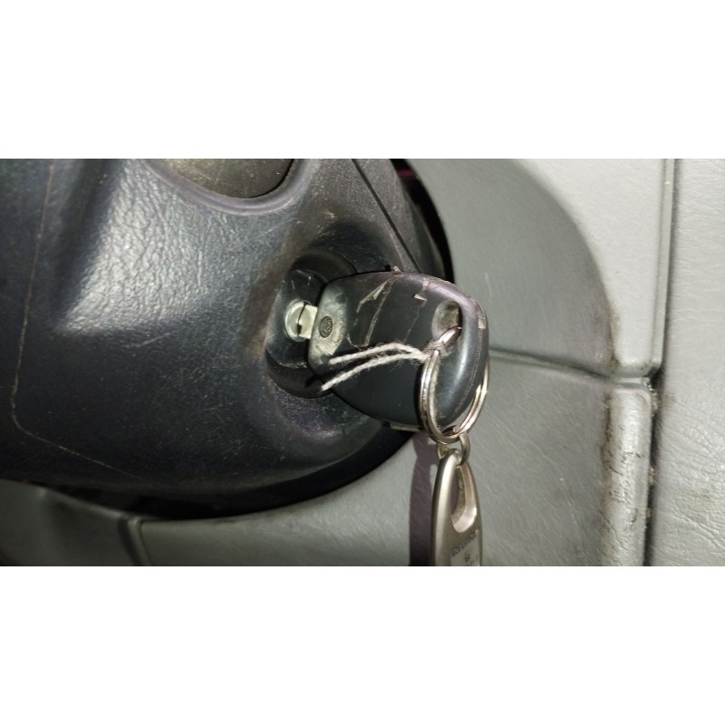 Recambio de conmutador de arranque para nissan primastar furgoneta (x83) 2.0 dci 115 referencia OEM IAM 8200826300C  
