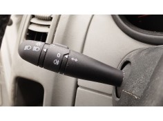 Recambio de mando luces para nissan primastar furgoneta (x83) 2.0 dci 115 referencia OEM IAM 9010575650  