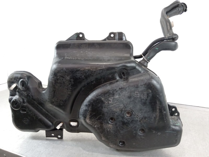 Recambio de deposito combustible para renault clio iv (bh_) 0.9 tce 90 referencia OEM IAM 172032566R 8201127628 