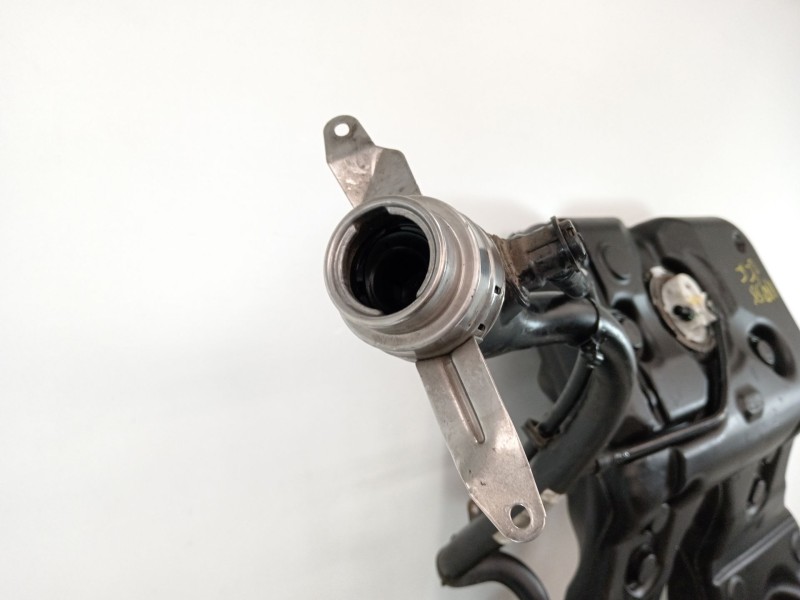 Recambio de deposito combustible para porsche panamera diesel referencia OEM IAM 97020102213  