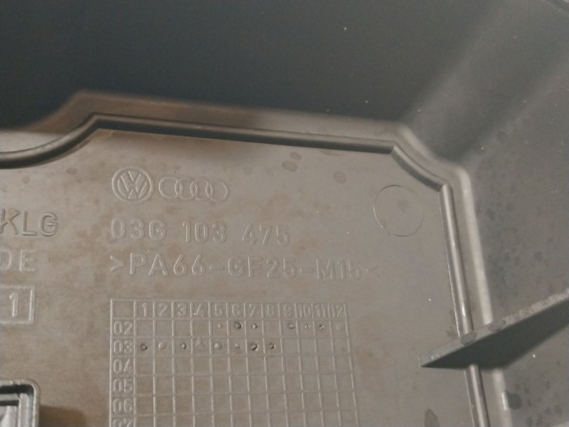 Recambio de tapa balancines para audi a3 (8p1) 2.0 tdi 16v referencia OEM IAM 03G103469  03G103475