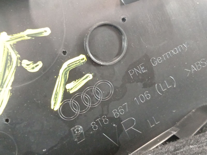 Recambio de guarnecido puerta delantera derecha para audi a5 sportback (8ta) 2.0 tdi referencia OEM IAM 8T8867106  