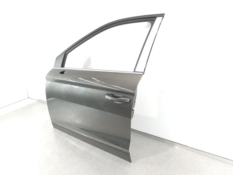 Recambio de puerta delantera izquierda para seat arona referencia OEM IAM 6F9831311 6F9831051 