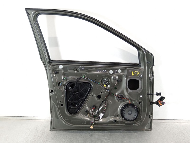 Recambio de puerta delantera izquierda para seat arona referencia OEM IAM 6F9831311 6F9831051 