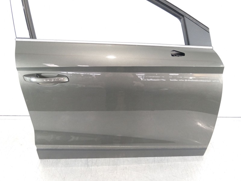 Recambio de puerta delantera derecha para seat arona referencia OEM IAM 6F9831312 6F9831052D 