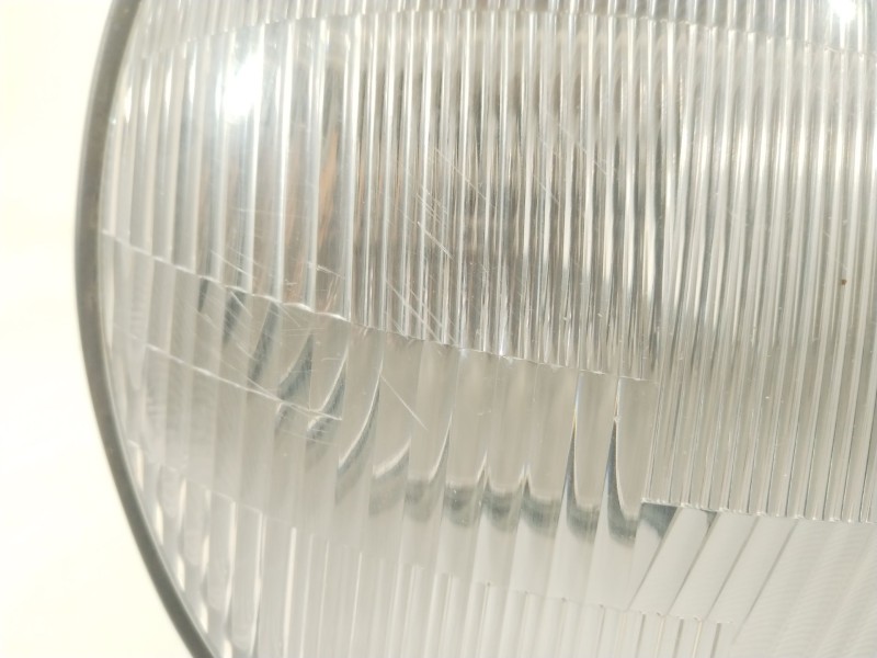 Recambio de faro derecho para mercedes-benz 124 sedán (w124) 260 e (124.026) referencia OEM IAM 2108203461   Recambio de faro derecho para mercedes-benz 124 sedán (w124) 260 e (124.026) referencia OEM IAM 2108203461