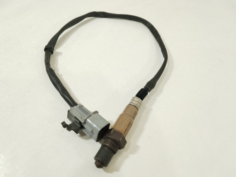 Recambio de sonda lambda para kia xceed m6ah11 referencia OEM IAM 3921004140  9025030212