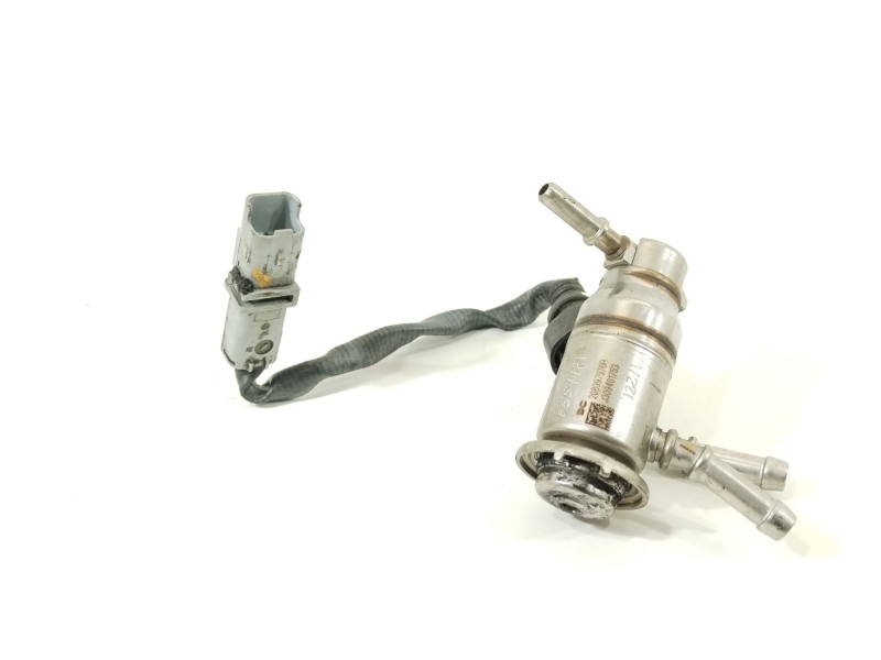 Recambio de inyector para nissan qashqai (j11) acenta referencia OEM IAM 208997976R  