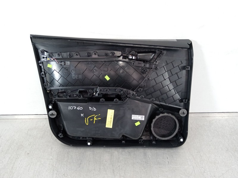 Recambio de guarnecido puerta delantera derecha para seat arona referencia OEM IAM 6F0868080 6F0867131 