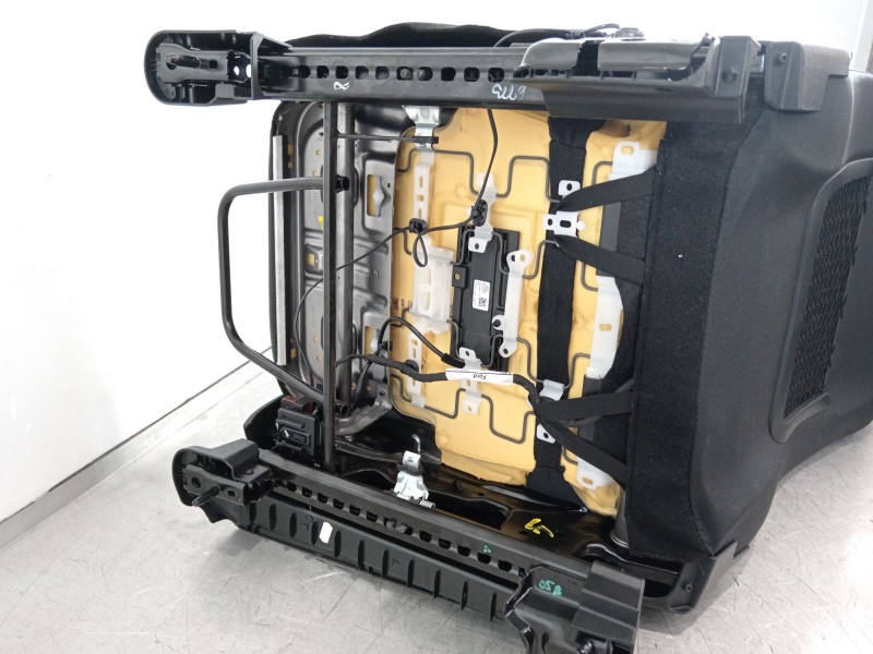 Recambio de asiento delantero derecho para ford puma (j2k, cf7) 1.0 ecoboost referencia OEM IAM LT1BA62900  