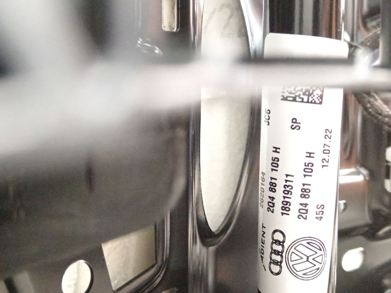 Recambio de asiento delantero izquierdo para seat arona referencia OEM IAM 2Q4881105H  