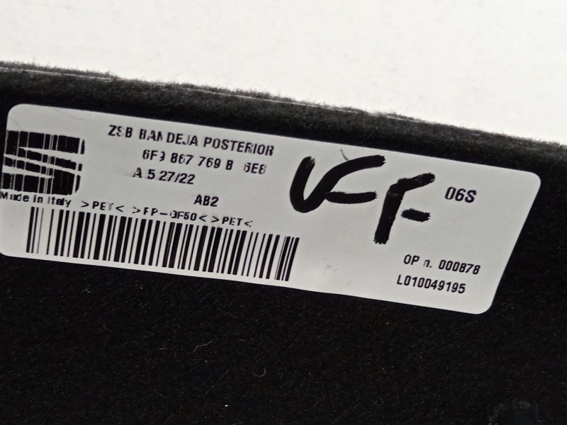 Recambio de bandeja trasera para seat arona referencia OEM IAM 6F9867769B  