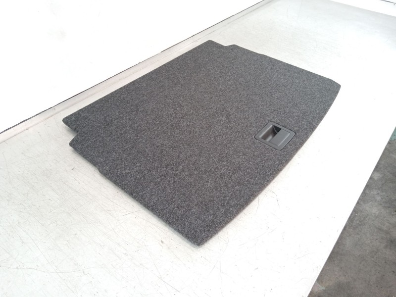 Recambio de bandeja trasera para seat arona referencia OEM IAM 6F9858855  