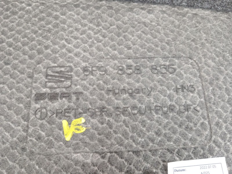 Recambio de bandeja trasera para seat arona referencia OEM IAM 6F9858855  