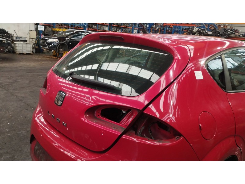Recambio de porton trasero para seat leon (1p1) 2.0 tdi 16v referencia OEM IAM   