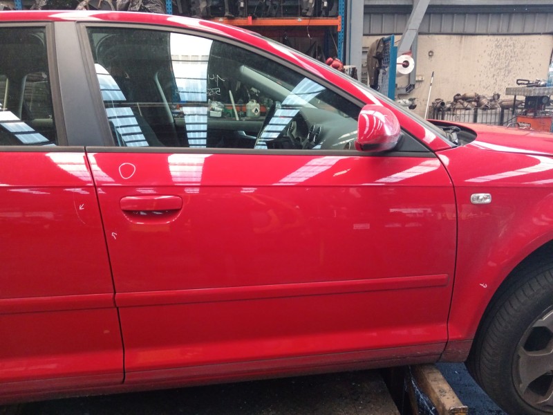 Recambio de puerta delantera derecha para audi a3 (8p1) 1.6 fsi referencia OEM IAM   