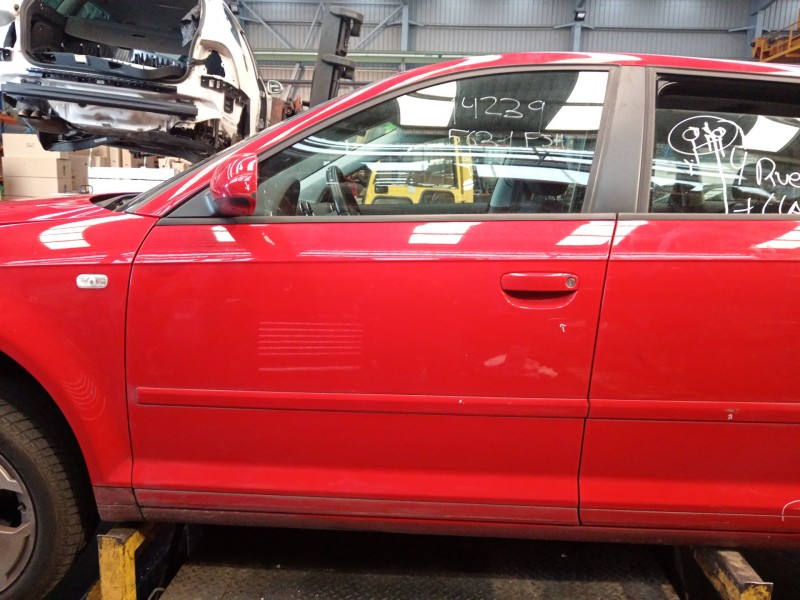 Recambio de puerta delantera izquierda para audi a3 (8p1) 1.6 fsi referencia OEM IAM   