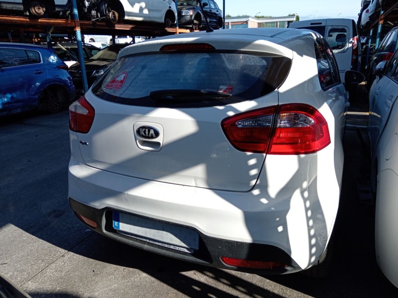 kia rio iii (ub) del año 2015