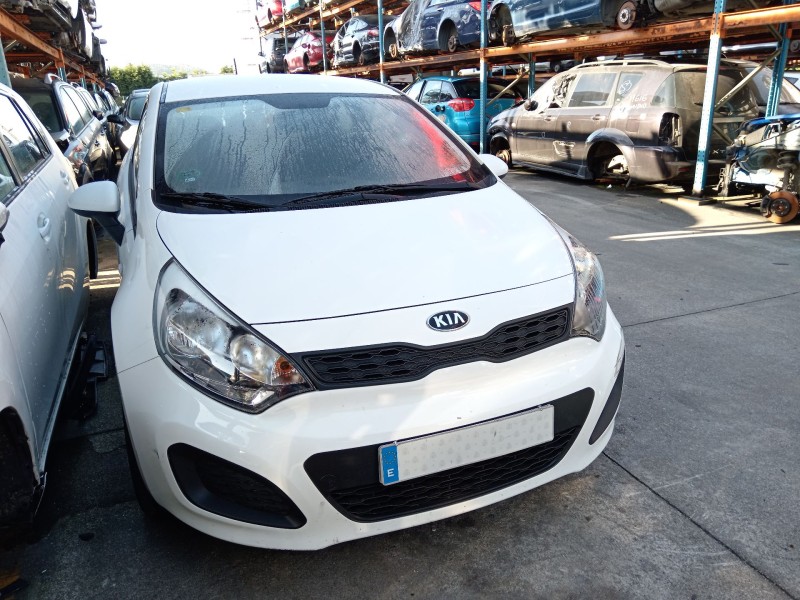 kia rio iii (ub) del año 2015