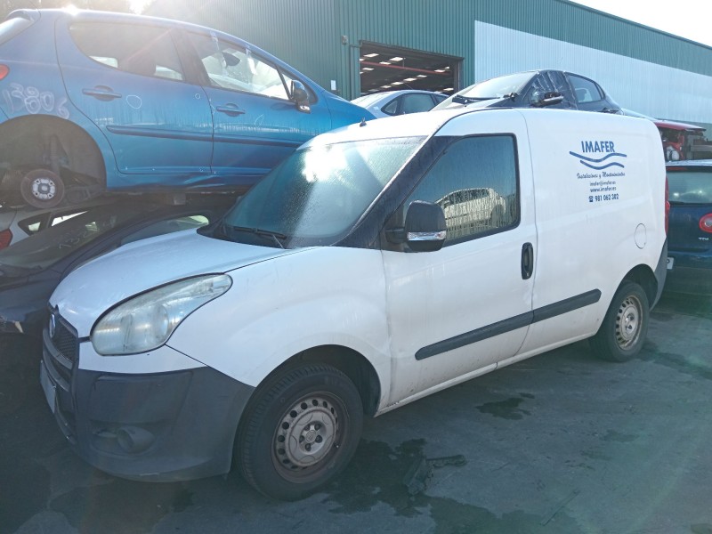 fiat doblo autobús (263_) del año 2011