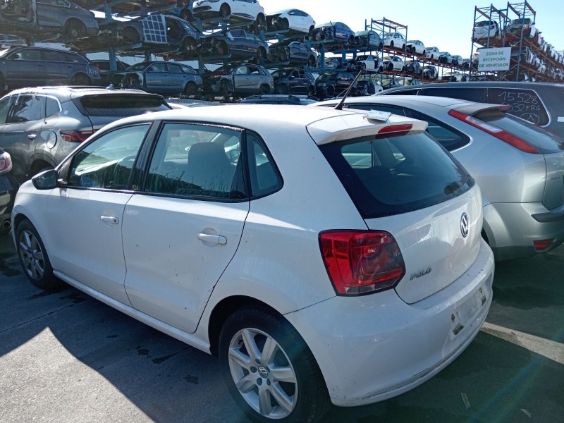 volkswagen polo v (6r1, 6c1) del año 2009
