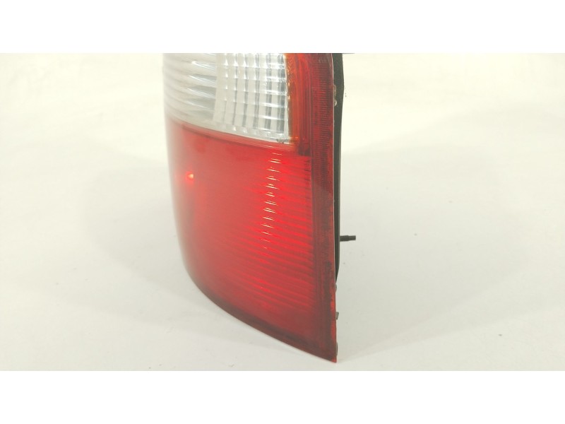 Recambio de piloto trasero derecho para kia carens i monospace (fc, fj) 2.0 crdi referencia OEM IAM 0K2JB51150A  