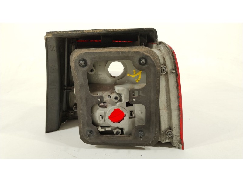 Recambio de piloto trasero izquierdo para kia carens i monospace (fc, fj) 2.0 crdi referencia OEM IAM 0K2JB51150  