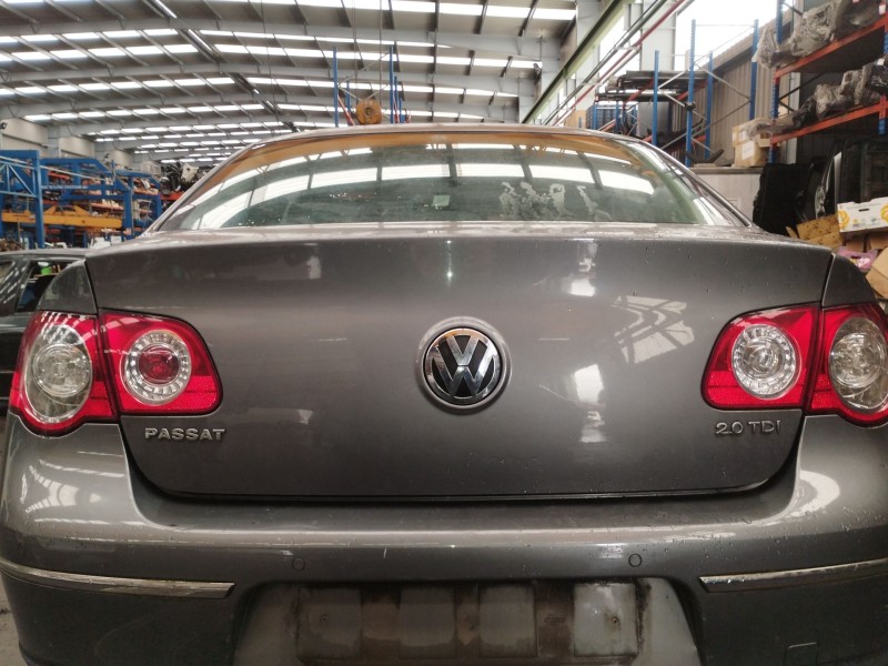 Recambio de tapa maletero para volkswagen passat b6 (3c2) 2.0 tdi referencia OEM IAM   