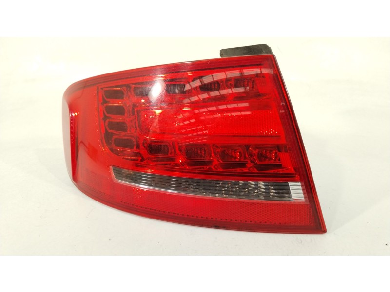 Recambio de piloto trasero izquierdo para audi a4 b8 (8k2) 2.0 tdi referencia OEM IAM 8K5945095K  