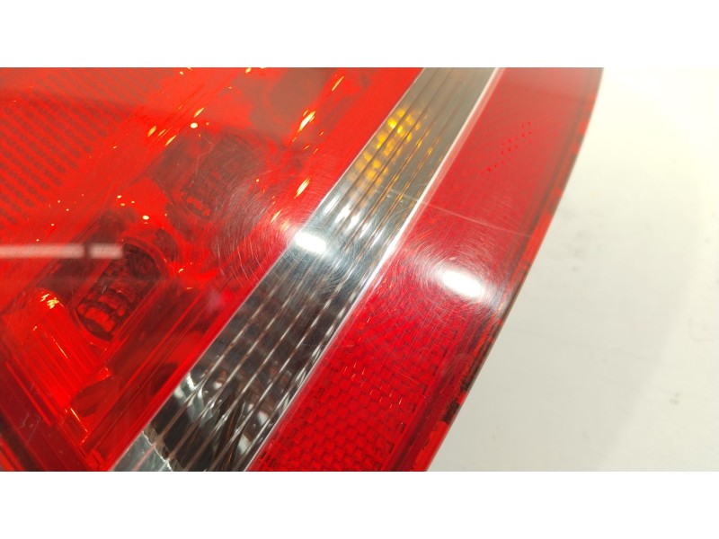 Recambio de piloto trasero derecho para audi a4 b8 (8k2) 2.0 tdi referencia OEM IAM 8K5945096K  