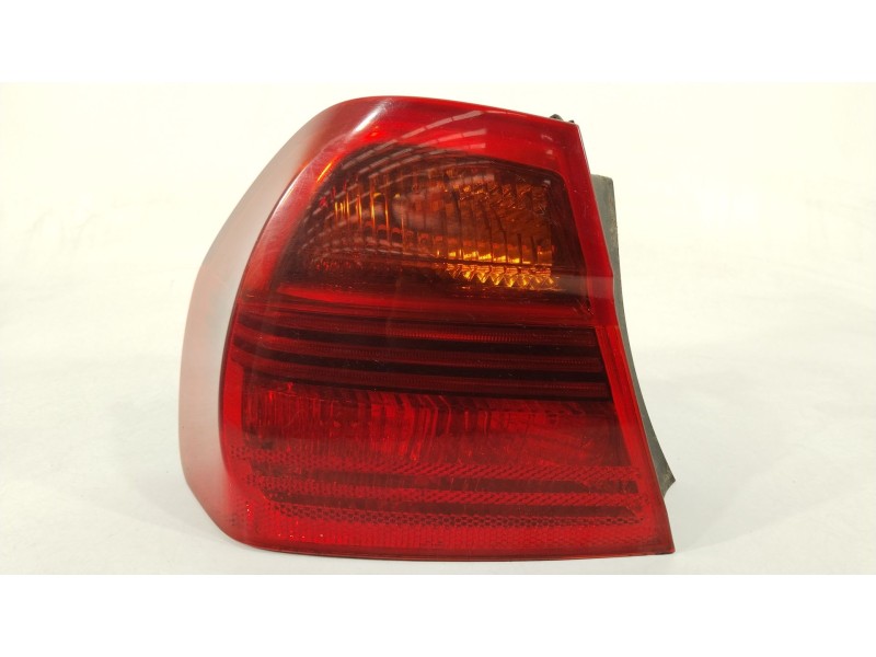 Recambio de piloto trasero izquierdo para bmw serie 3 berlina (e90) 320d referencia OEM IAM 6089557  63216937457