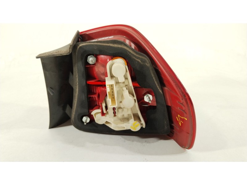 Recambio de piloto trasero izquierdo para bmw serie 3 berlina (e90) 320d referencia OEM IAM 6089557  63216937457