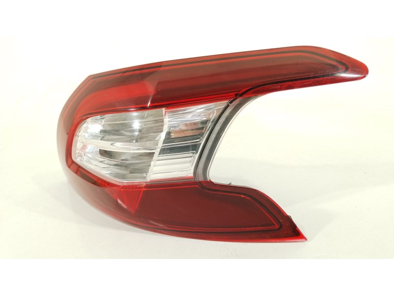 Recambio de piloto trasero derecho para peugeot 308 business line referencia OEM IAM 9677817580  81250201