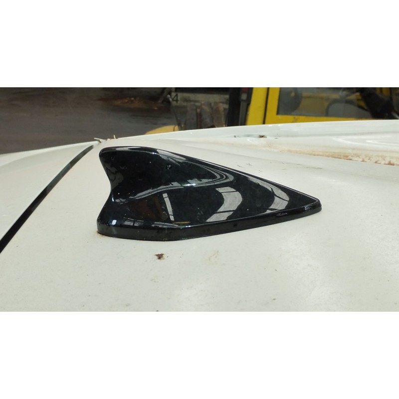 Recambio de antena para hyundai kona (os, ose, osi) 1.0 t-gdi hybrid 48v referencia OEM IAM 96210BE400  