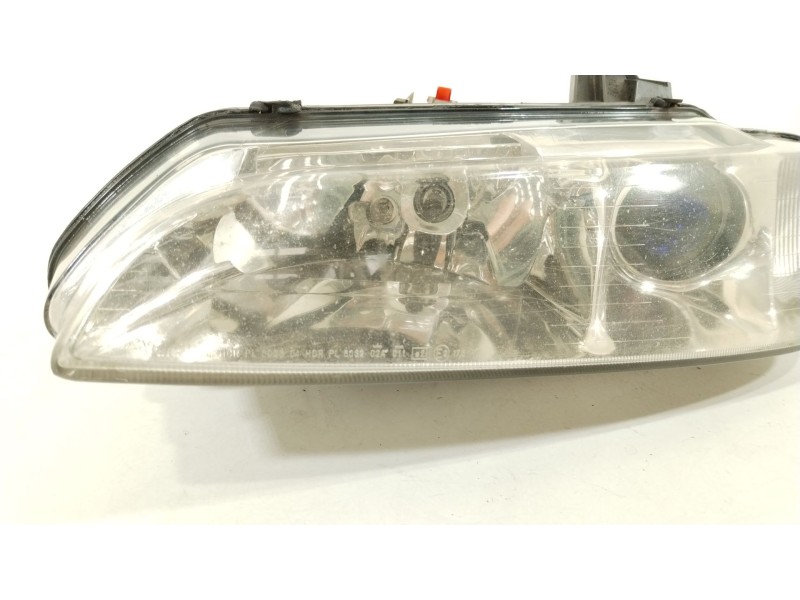 Recambio de faro izquierdo para peugeot 406 coupé (8c) 2.2 hdi referencia OEM IAM 6204V3  